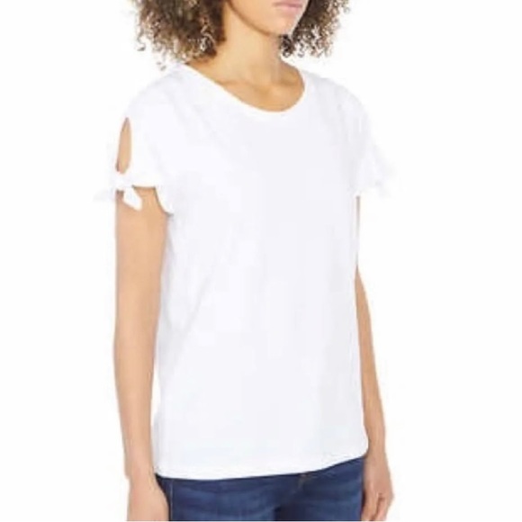 Set-Nautica Navy & White Top & Shorts Set- Top: size Small; Shorts: size 8 - Picture 4 of 16